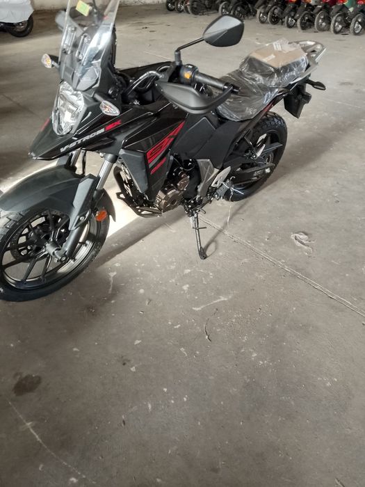 Новый !!! Suzuki v strom 250