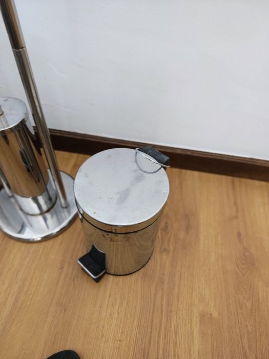 Conjunto de Acessórios de Casa de Banho - 40€