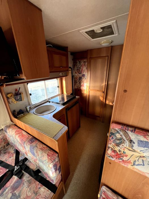Autocaravana - FIAT DUCATO 2.5D | Elnagh CEMAC Capucine – 7 Lugares | 5 Camas Sempre Feitas | Painel Solar | Toldo | Câmara traseira