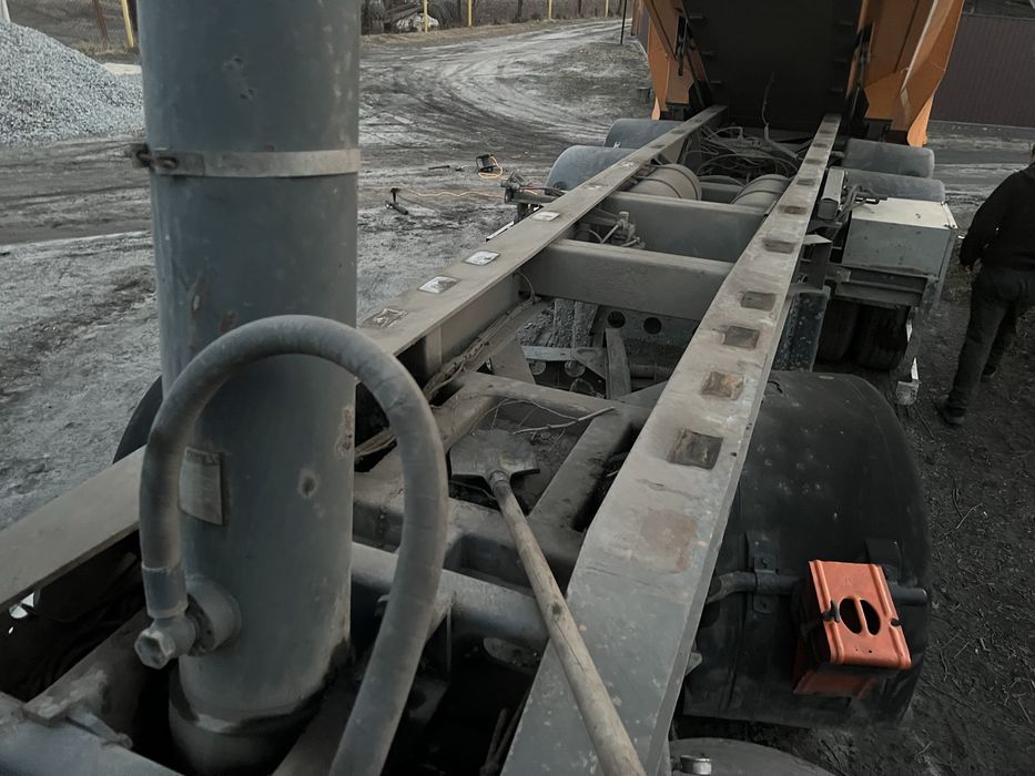 Полуприцеп самосвал zorzi 47т 2003 рік