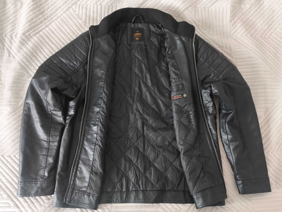 Skóra męska XXL w kolorze czarnym CARRY