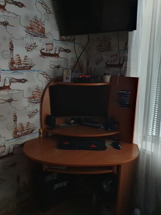 Квартира три кімнати