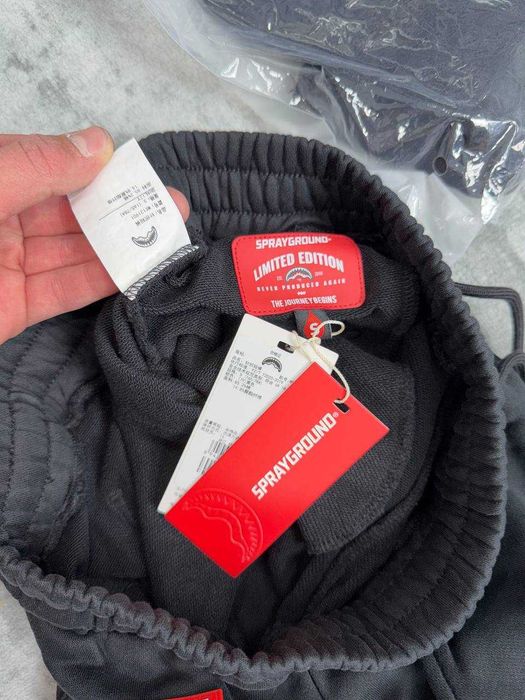 Шорти Sprayground