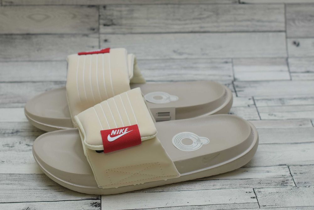 Женские шлепанцы шльопанці шлепки тапочки Nike Benassi OFFCourt