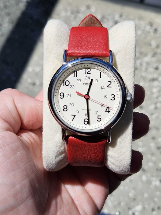 Zegarek Timex Weekender 38 mm + skórzany pasek gratis!