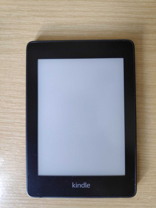 Kindle Paperwhite 4