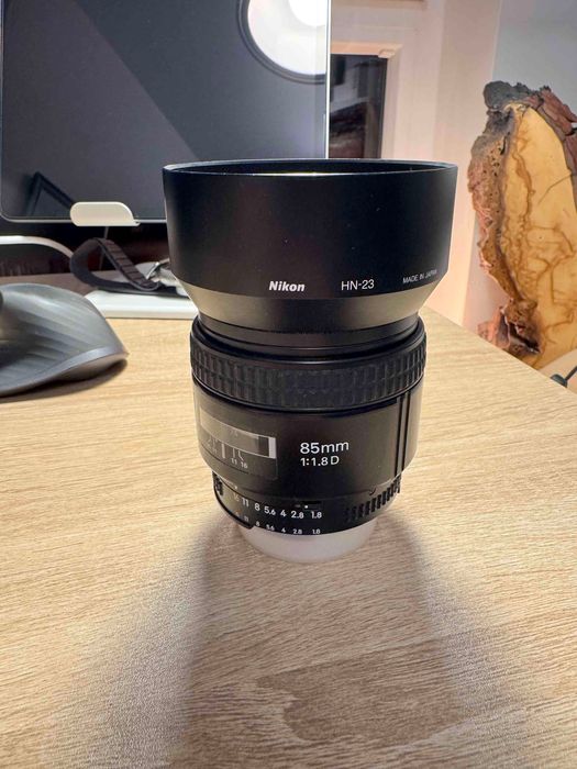 Nikon AF Nikkor 85mm f/1.8D – Klasyka portretu + osłona + filtr UV