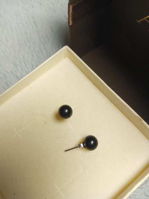 Srebro próby 925 srebrne kolczyki z czarną perełka kuleczka nowe