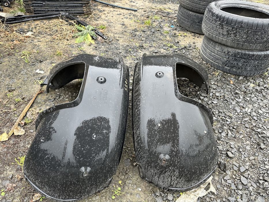 BMW E39 передні підкрилки великі е39 подкрилки перед