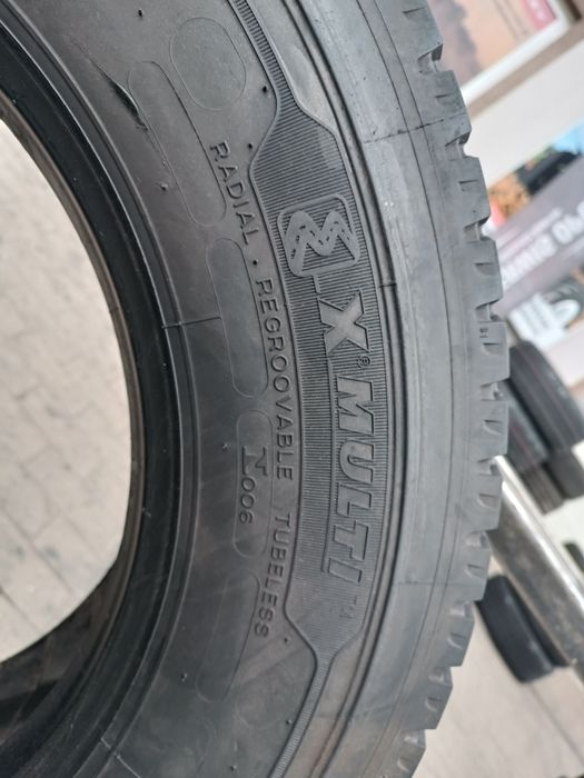 215/75R17.5 Michelin X- Multi