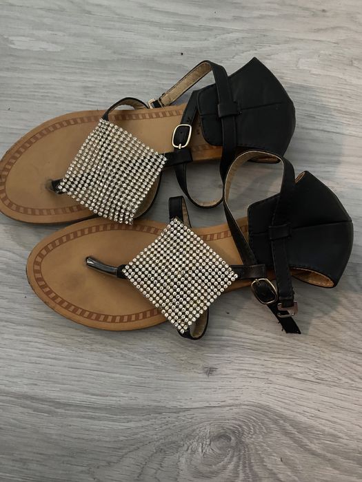 Japonki, buty bamskie, sandalki