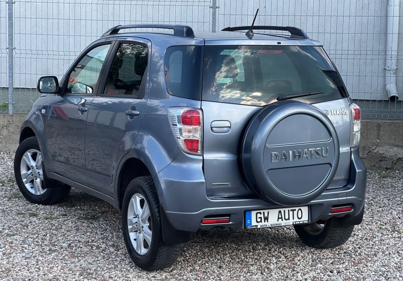 Daihatsu Terios 2011 бензин 1.5 механіка 4х4
