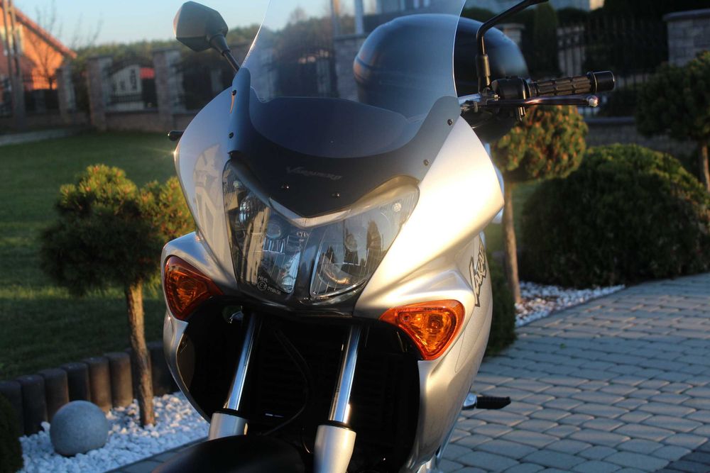HONDA Varadero 125  ŚLICZNA