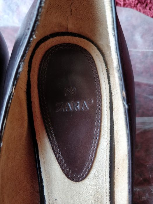 Sapatos castanhos 39