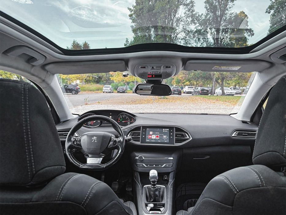 Peugeout 308 SW 1.5 HDI ALLURE 130 CV Tecto panorâmico!!