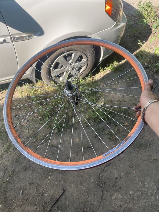Продам колесо для велосипеда