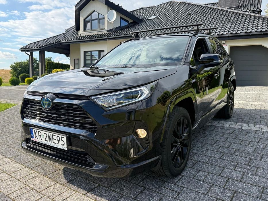 Toyota RAV4 TOYOTA RAV4 Black Edition By JBL 4X4