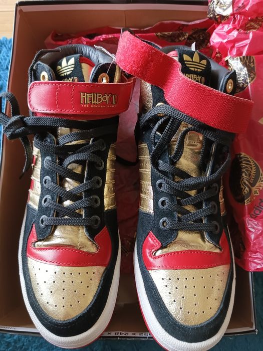 Nowe Adidasy Adidas forum mid Hellboy 42  sneakersy Jeremy Scott dunk