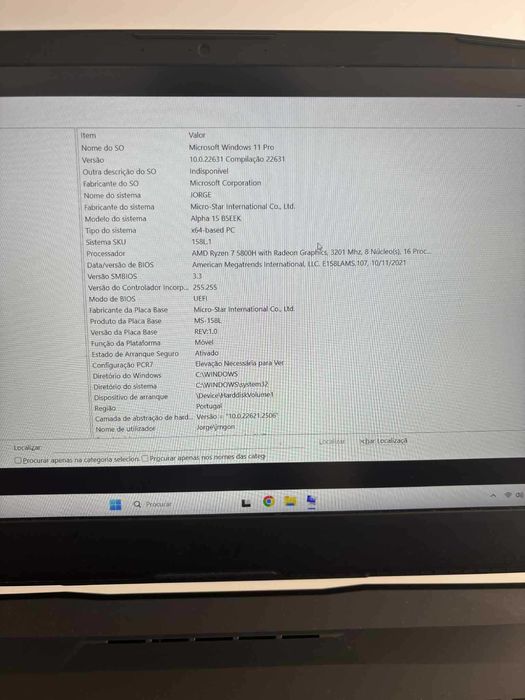 Portátil Gaming MSI Alpha 15 B5EEK