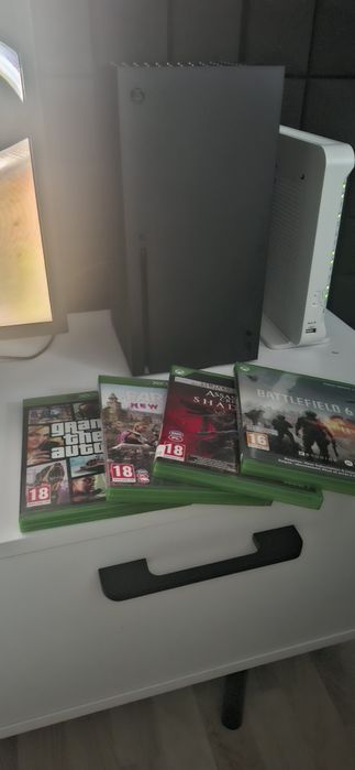 Xbox series x z 4 grami