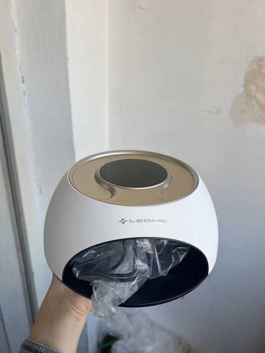 Лампа для манікюру