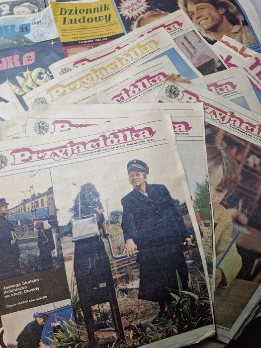 Stare Gazety  Swiat Młodych Przyjaciółka z czasów PRL-u