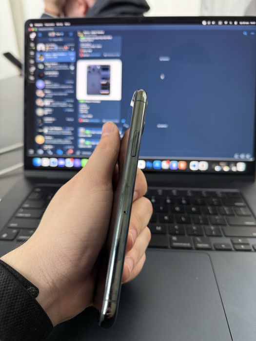 iPhone 11 Pro Green 256Gb в ідеальному стані