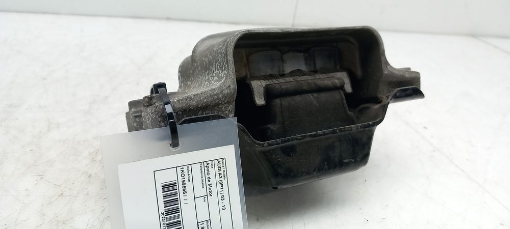 Apoio do motor AUDI A3 (8P1)