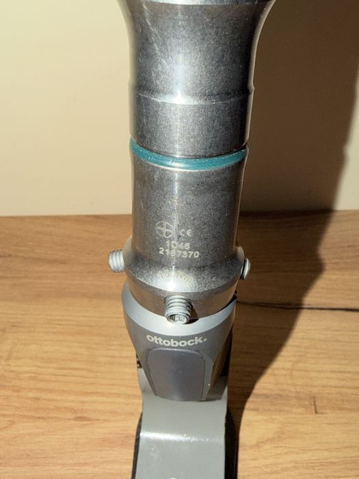Продам протез стопи ottobock