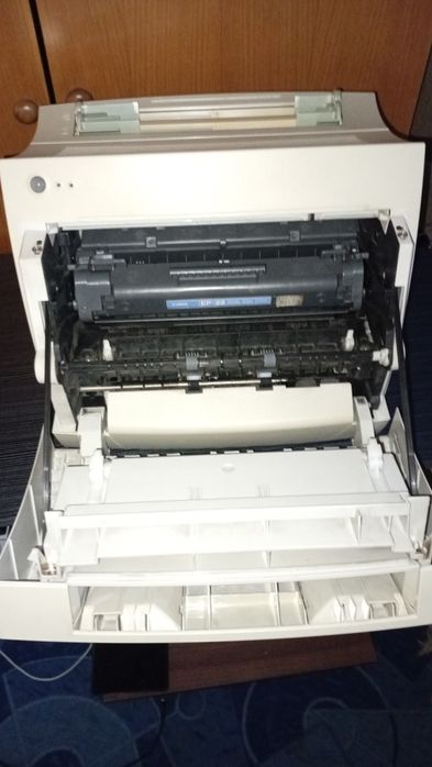 Принтер LaserJet 1100