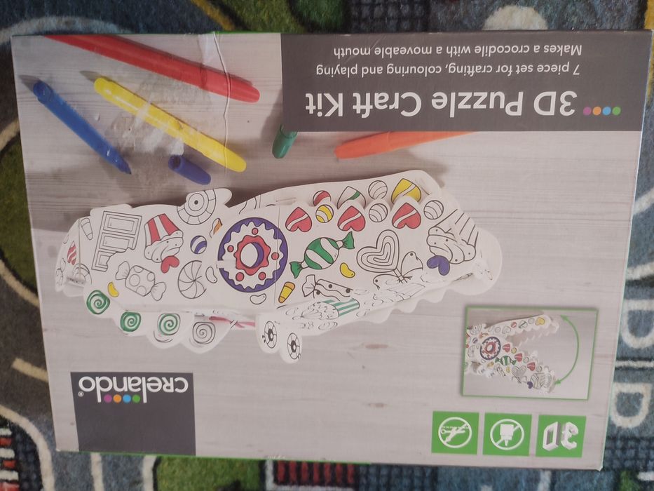 Puzzle 3 D nowe. Zestaw.