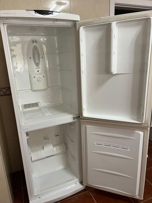 Frigorífico LG combinado