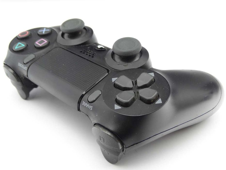 Konsola PlayStation 4 PRO PS4 PRO 1TB czarna Pad CUH-7216B