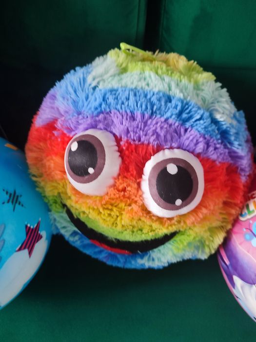 Trzy piłki kolorowe