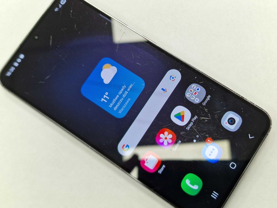 Samsung Galaxy S23/ 8GB/ 128GB/ Phantom Black/ Grade C + ładowarka