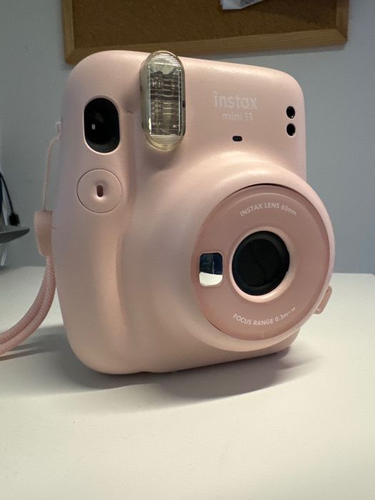 Câmera Instax mini 11