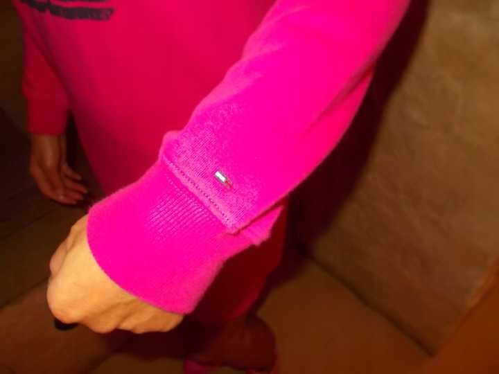 Tommy Hilfiger sukienka na co dzień dzianinowa midi rozmiar XS