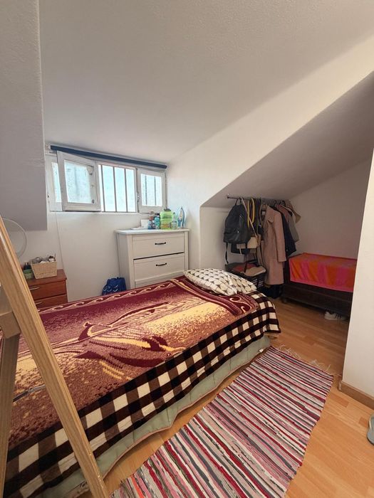 Quarto p/ 1 pessoa 280€