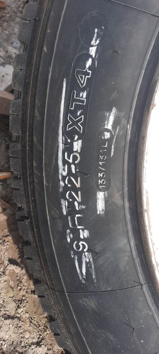 Продам резину 9× 22.5