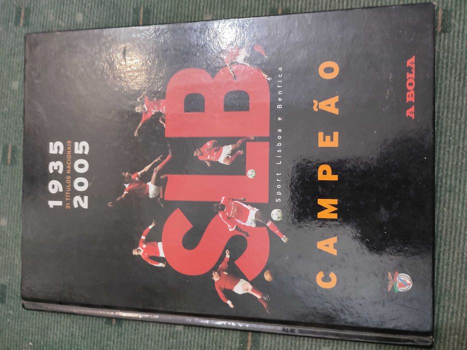 Sport Lisboa e Benfica Campeão - 1935/2005