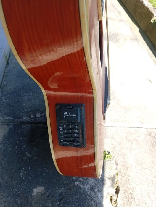 Guitarra Maison Electro-acústica