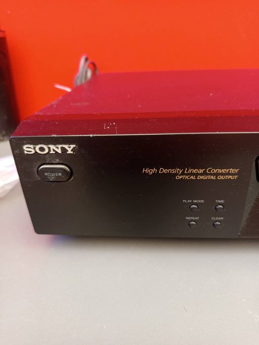 Odtwarzacz płyt CD Compac sony CDP-xe270