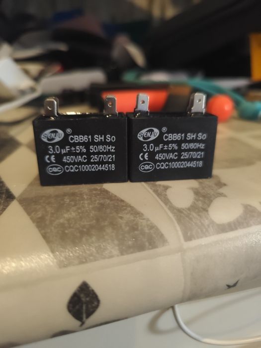 Capacitores CBB61