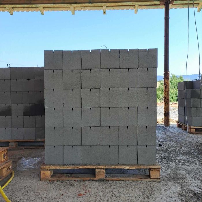 блоки будівельні