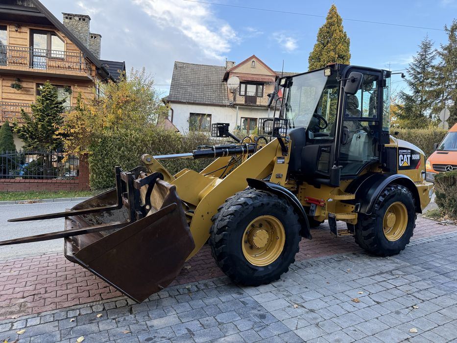 Ładowarka przegubowa kołowa Caterpillar CAT 908M z Niemiec bez DPF