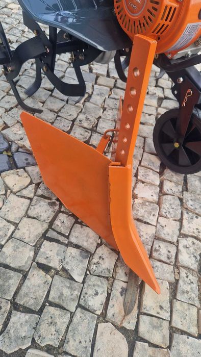 Motoenxada LIKE 212cc