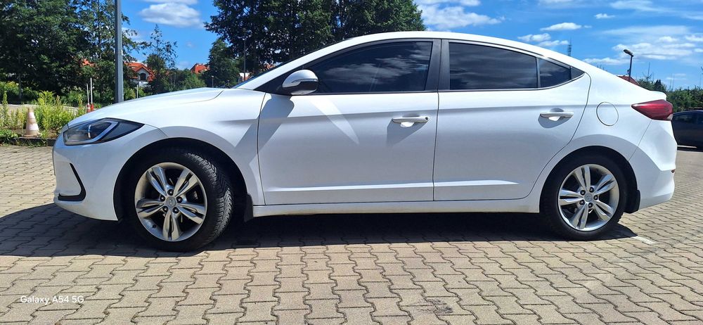 Hyundai Elantra 1.6 MPI+gaz salon PL