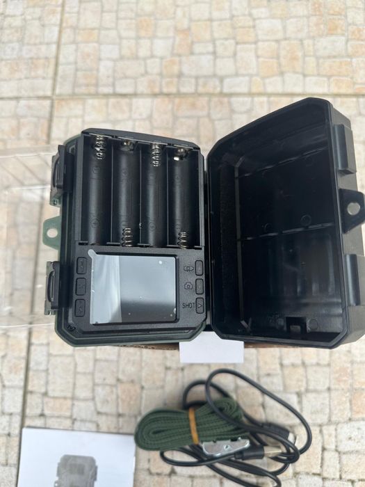Câmara de Vigilância / Trail Camera NOVA (Nunca Usada)