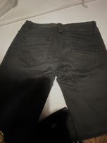 Calças variadas cada 2€