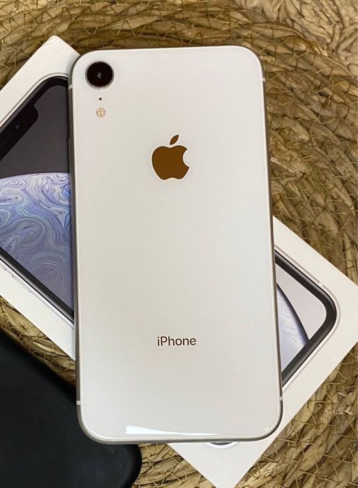Apple Iphone XR.